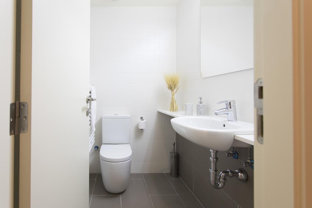 Bravissimo Cort Reial-3A Apartment Girona Luaran gambar